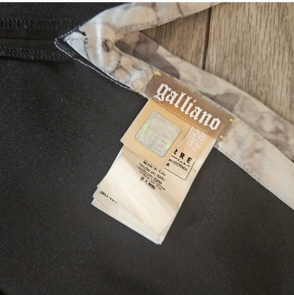 John Galliano Vintage Black Pencil Fitted satin sleevless V-neck Cocktail Dress - Picture 16 of 16